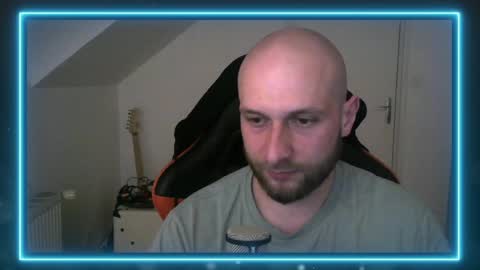 Beelzeboss59 online show from April 2026 07:47:01 PM