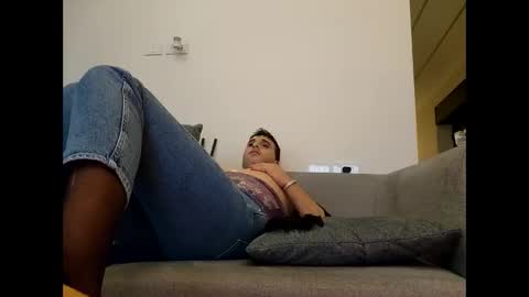 Snapshot of talacros chatting on February 2025 02:05:02 AM Tala online show from February 2025 02:05:02 AM