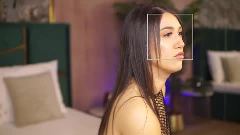 TaliaLure online show from November 2025 08:02:02 AM