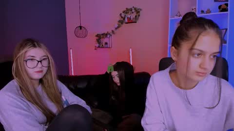 talia_seduce online show from March 2026 08:37:01 PM