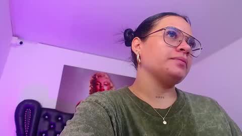 taliana36 online show from February 2025 12:47:01 PM