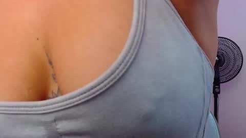 taliana36 online show from February 2025 12:55:01 PM