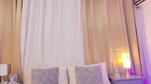 Snapshot of talianavega chatting on July 2026 12:42:02 PM tali online show from July 2026 12:42:02 PM