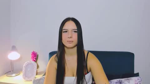 taliasensitive online show from November 2025 05:57:01 PM