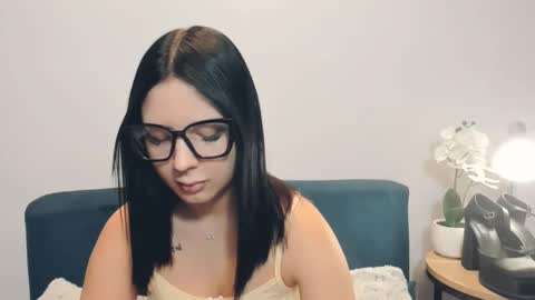 Snapshot of taliasensitive chatting on February 2026 06:32:02 AM taliasensitive online show from February 2026 06:32:02 AM