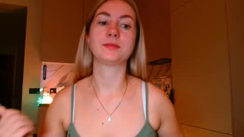  Kira  online show from January 2026 06:17:02 AM