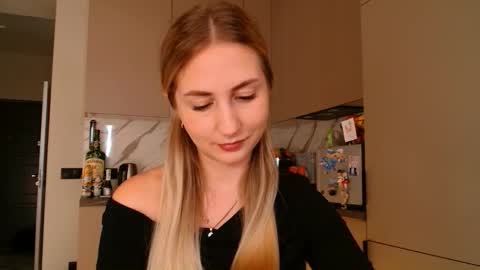 Snapshot of taliiyafiredream chatting on February 2026 12:38:01 PM Kira online show from February 2026 12:38:01 PM