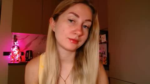  Kira  online show from March 2026 07:03:02 AM