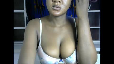 Snapshot of tall_choco chatting on March 2026 10:10:01 AM tall_choco online show from March 2026 10:10:01 AM