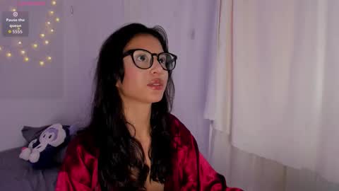 Tamy online show from December 2025 07:22:01 PM