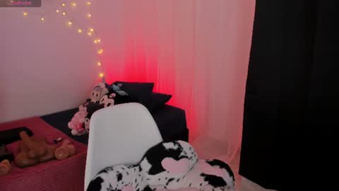 Tamy online show from July 2026 08:24:01 PM