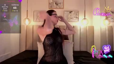 Snapshot of tamara_kisses chatting on June 2026 06:54:01 PM tamara online show from June 2026 06:54:01 PM