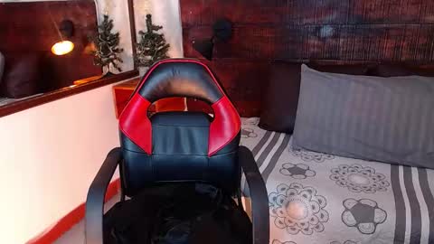    online show from December 2024 09:11:01 PM