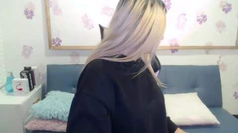 Snapshot of tamara_velezz chatting on February 2026 09:22:02 PM Tamara online show from February 2026 09:22:02 PM