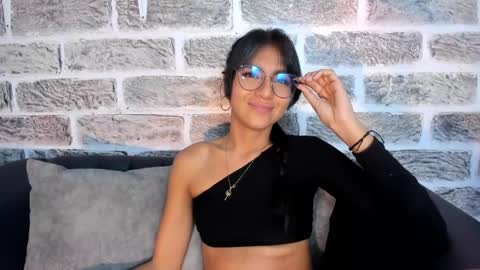 Tamy  online show from March 2025 06:56:01 PM