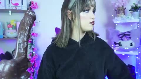 Cami 3 online show from February 2025 12:28:01 AM