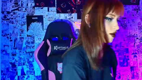 Cami 3 online show from November 2025 06:37:01 AM