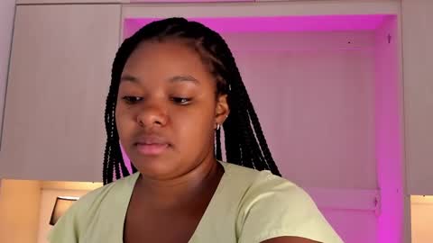 Tami online show from February 2025 11:53:01 AM