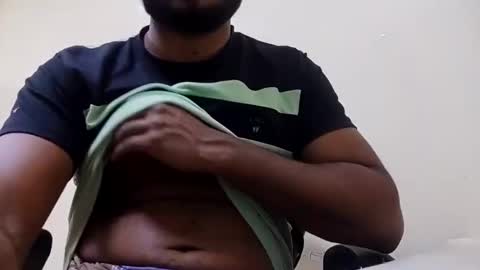 tamilan_da75 online show from January 2025 02:52:01 PM