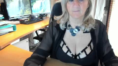 Tammy online show from January 2025 09:37:02 AM