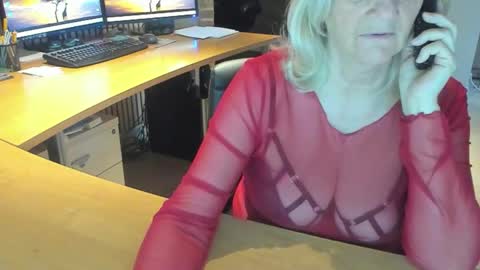 Snapshot of tammy4camfun chatting on February 2026 09:03:02 AM Tammy online show from February 2026 09:03:02 AM