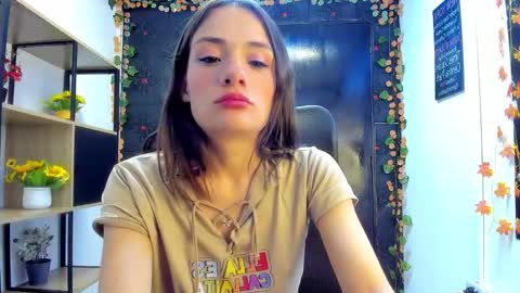 tammy_thompson_ online show from February 2026 02:16:02 PM