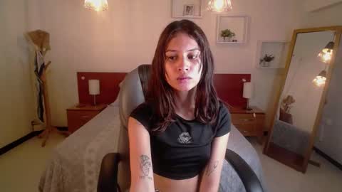 Tamy  online show from March 2025 03:40:02 PM