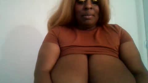 Snapshot of tamyajay chatting on December 2024 06:06:01 PM Tamya Jay online show from December 2024 06:06:01 PM