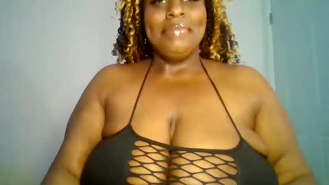 Snapshot of tamyajay chatting on February 2025 05:55:02 PM Tamya Jay online show from February 2025 05:55:02 PM