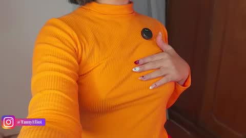 Tamy online show from October 2025 03:50:02 AM