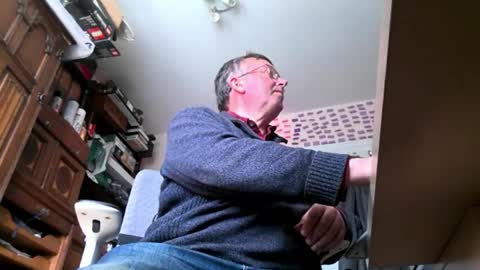 taneyone online show from April 2026 10:51:01 AM