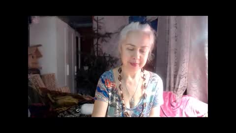 Milena online show from October 2025 12:26:01 PM