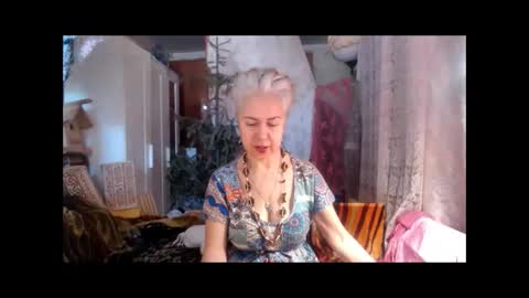 Milena online show from October 2025 05:19:02 AM