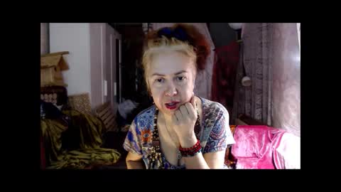 Milena online show from November 2025 12:55:01 PM