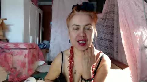 Milena online show from March 2026 04:06:01 AM