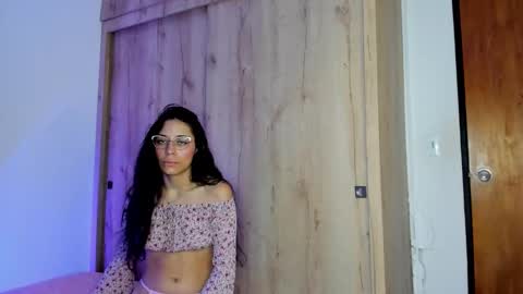 tania06 online show from September 2025 02:10:01 PM