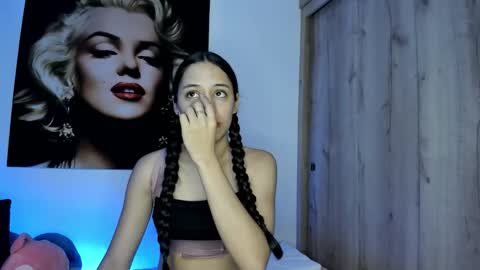 tania06 online show from October 2025 01:20:01 PM