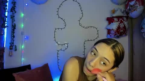 tania06 online show from December 2025 01:04:02 PM