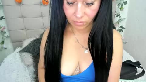 Snapshot of tania_mature chatting on October 2025 06:30:02 PM tania online show from October 2025 06:30:02 PM