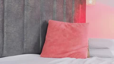 Tania Dias online show from March 2026 07:29:01 PM