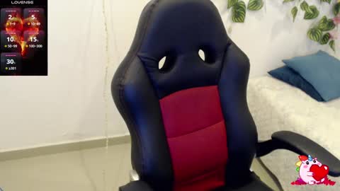 Tania  online show from February 2025 04:22:02 PM