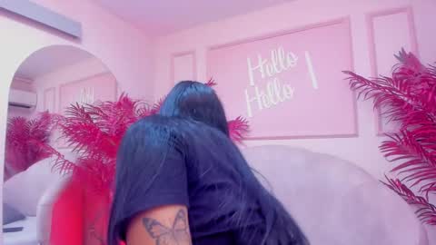 Snapshot of taniamilan chatting on February 2025 11:32:02 AM Tania online show from February 2025 11:32:02 AM