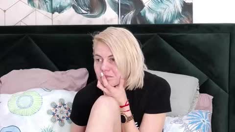 Snapshot of taniyagrey chatting on February 2026 07:46:01 AM tanyaGrey online show from February 2026 07:46:01 AM