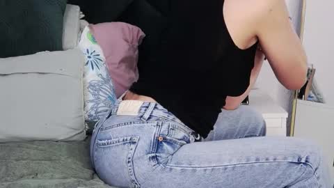 Snapshot of taniyagrey chatting on February 2026 06:33:02 AM tanyaGrey online show from February 2026 06:33:02 AM