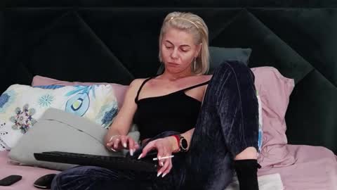 tanyaGrey online show from March 2026 07:48:02 AM