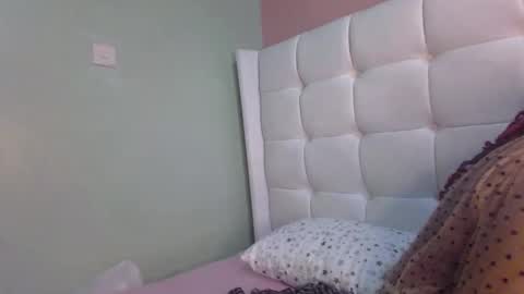 tania online show from January 2025 06:36:02 PM