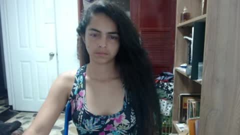 Snapshot of tantricroots chatting on June 2026 04:19:01 AM Angeline Follow online show from June 2026 04:19:01 AM