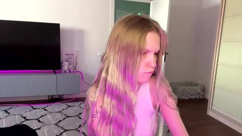 Snapshot of tanyaquartaro chatting on February 2026 09:21:02 AM Alisa online show from February 2026 09:21:02 AM