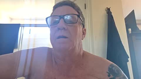 Snapshot of tapper1211 chatting on June 2026 11:51:02 PM tapper1211 online show from June 2026 11:51:02 PM