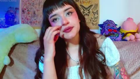 Snapshot of tara_hs chatting on May 2026 01:50:01 PM online show from May 2026 01:50:01 PM